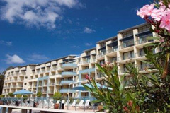 Port Stephens Accommodation: Landmark Resort
